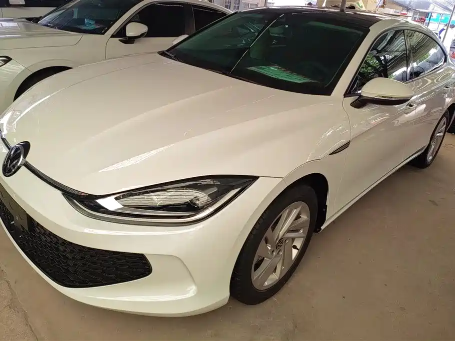 Volkswagen Lamando 2022 Lamando L 280TSI DSG Sporty Edition