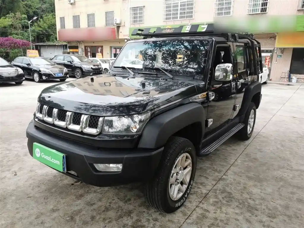 BAIC ORV Beijing Offroad BJ40 2016 Model 40L 2.3T Automatic 2WD Premium