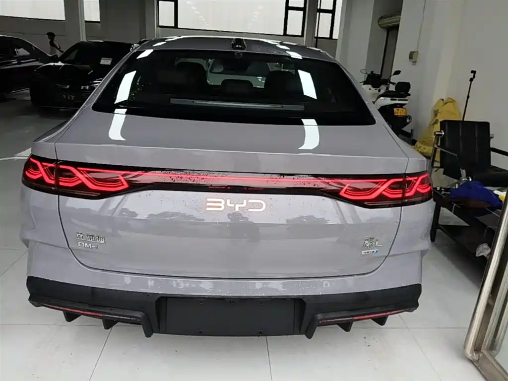 BYD Qin L 2026 Model DM-i Smart Drive Edition 128KM Pioneer фото 6