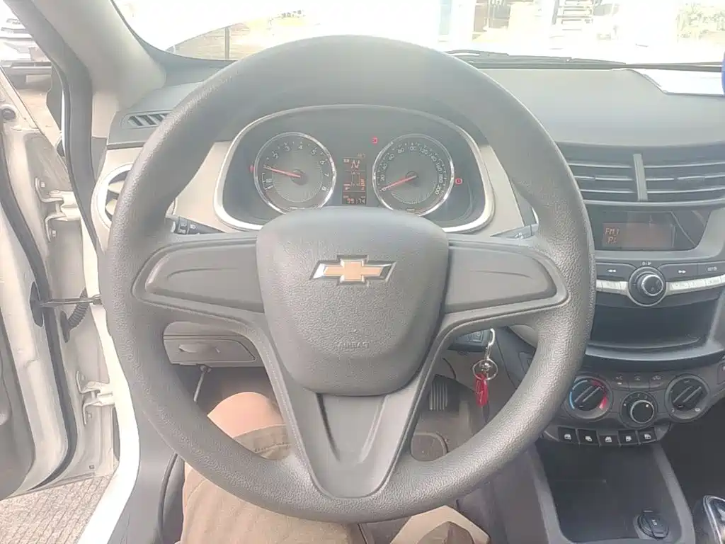 Chevrolet Sail 2017 2015 Sail 3 1.3L AMT Ideal Edition