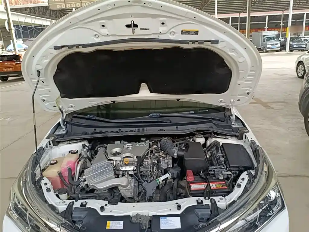 Toyota Corolla 2017 Facelift 1.2T S-CVT GL фото 20