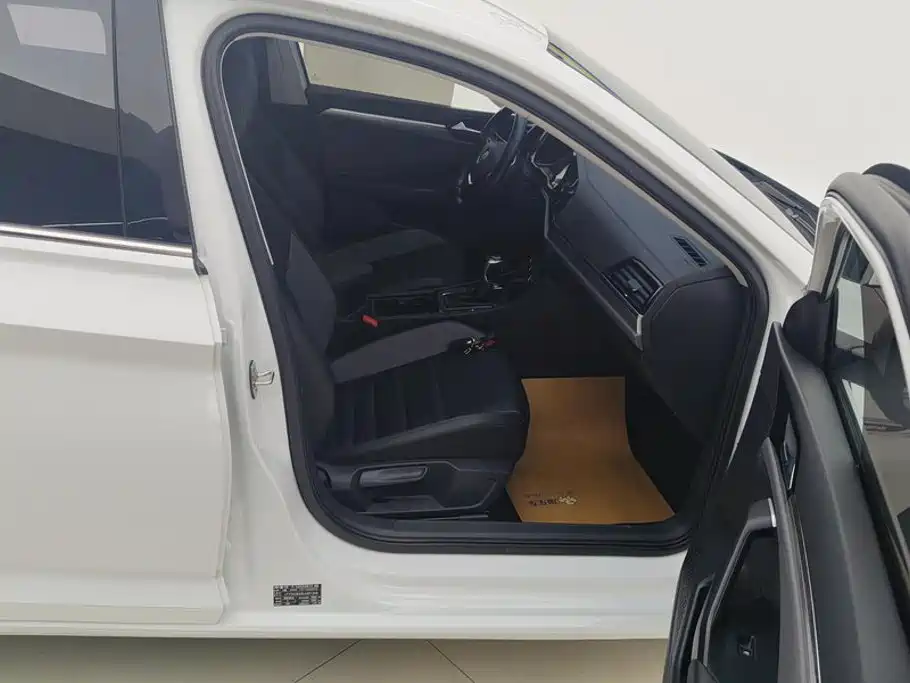 Volkswagen Sagitar, миниатюра 8