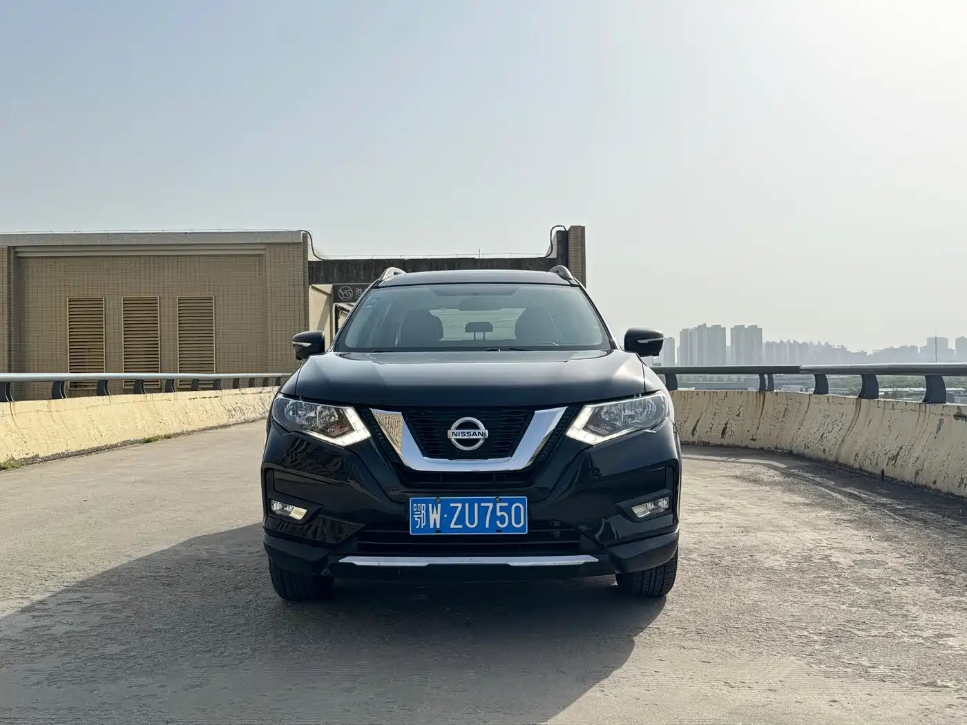 Фото 2 - Nissan X-Trail