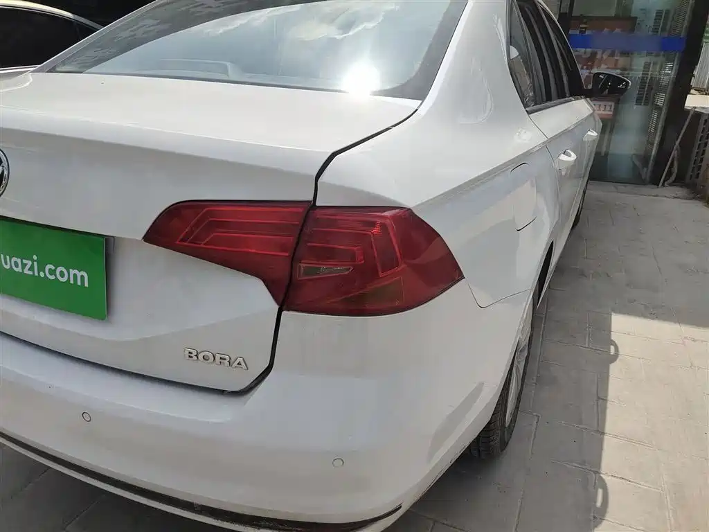 Volkswagen Bora 2018 1.5L Automatic Fashion фото 8