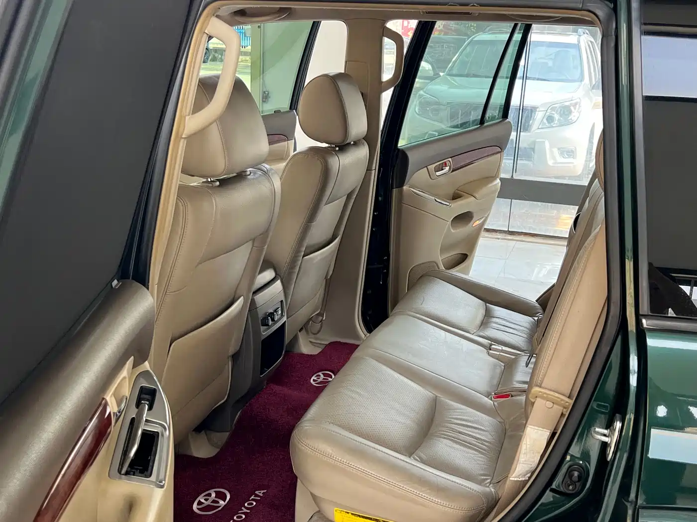 Toyota Prado (Import) 2004 VX 4.0 фото 18