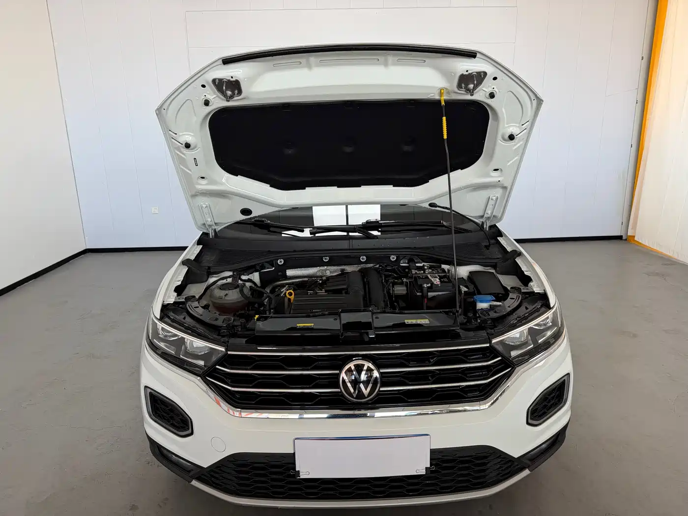 Volkswagen T-Roc, миниатюра 12