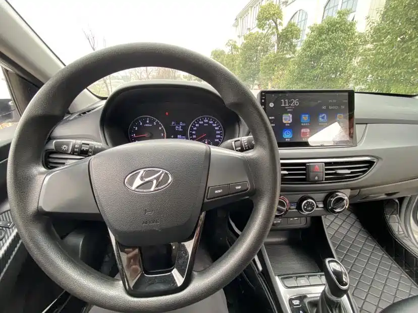 Hyundai Elantra 2020 1.6L Auto GL Pleasing Edition фото 14