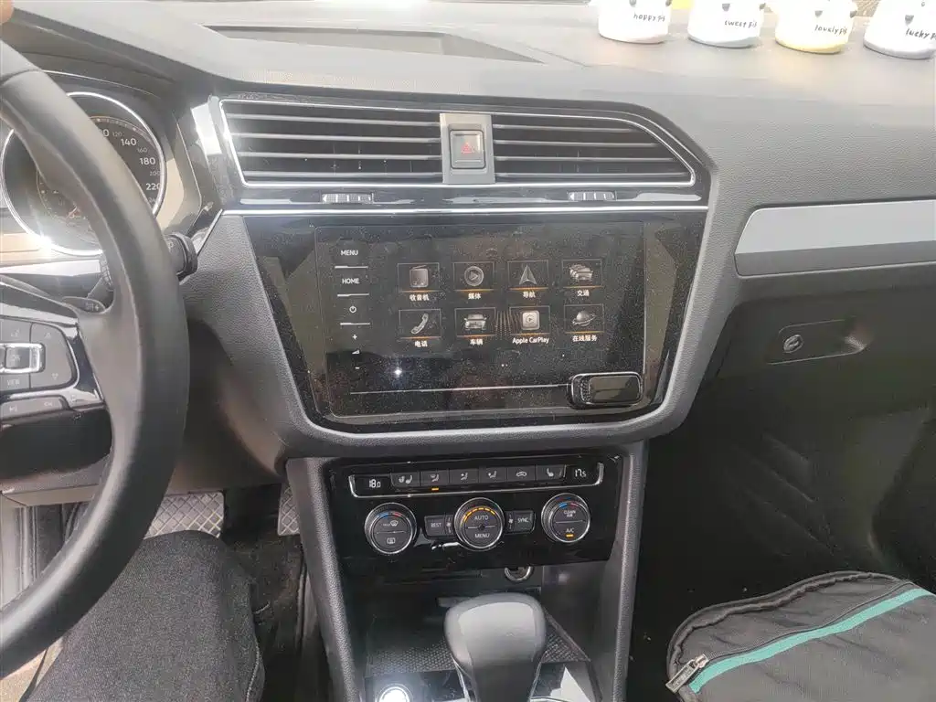 Volkswagen Tiguan L 2020 330TSI Auto 2WD Smart Luxury China VI фото 9