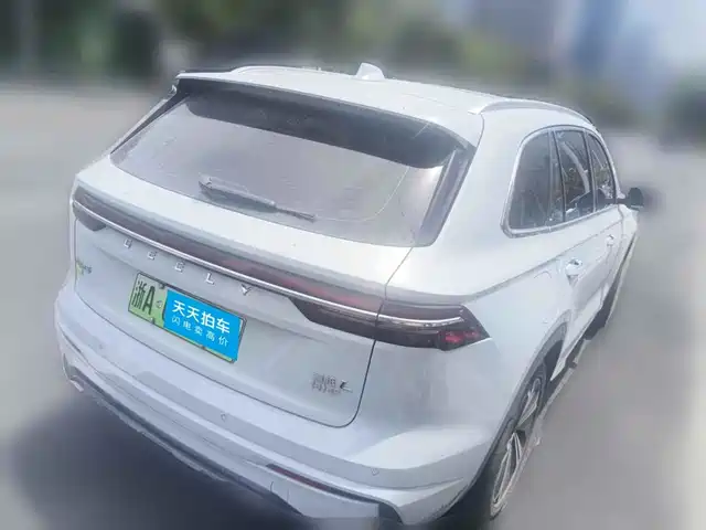 Geely Xingyue L Extended-Range EV 2022 1.5T DHT Range-extender Electric Ultimate Edition — фото 2