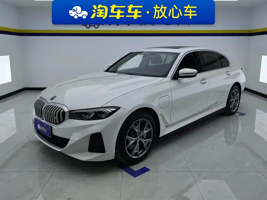 BMW i3 2024 eDrive 35 L