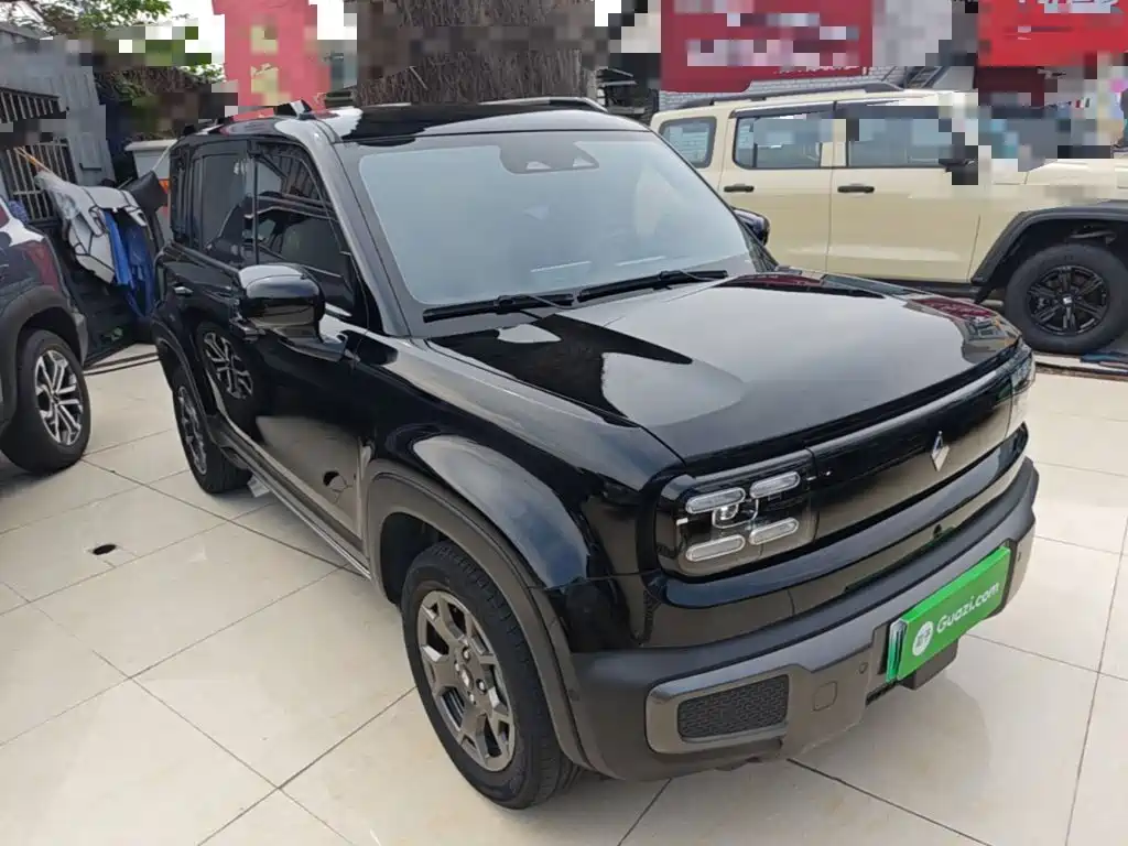 Baojun Yueye Plus 2024 2024 Smart Premium 4-Seater