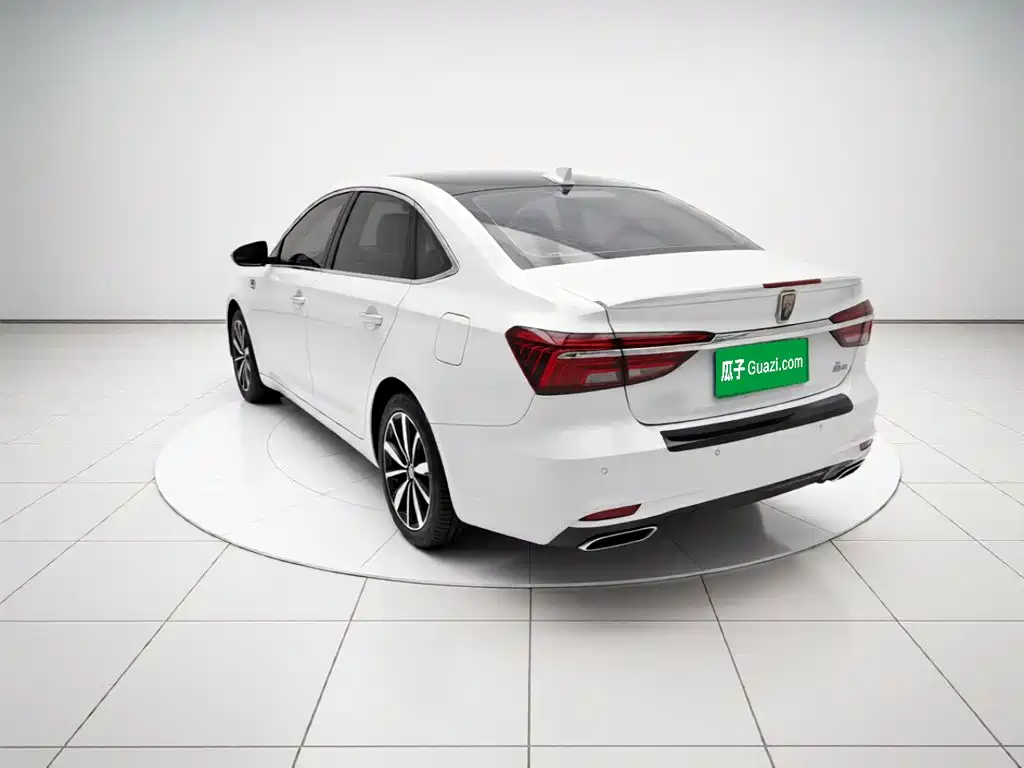 Roewe i6 2019 2018 20T Automatic Internet ZhiXiang Edition