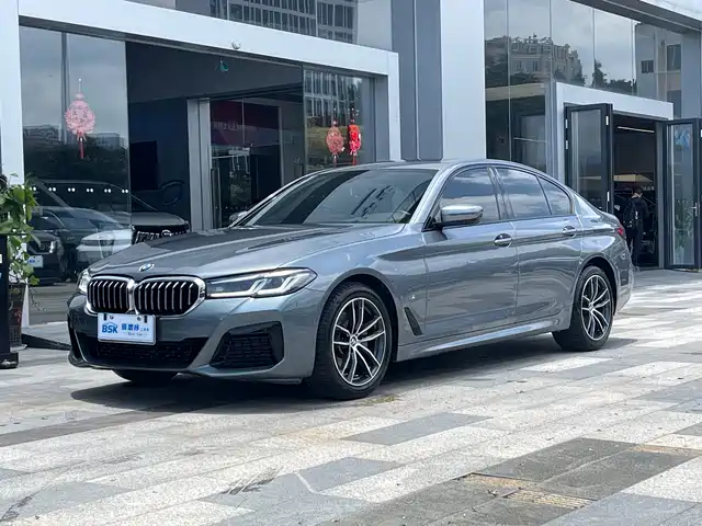 BMW 5 Series (Import) 2021 525i M Sport Package