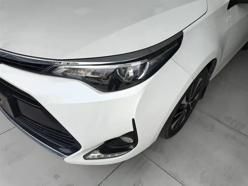 Toyota Levin 2018 185T CVT Premium Edition China V фото 24