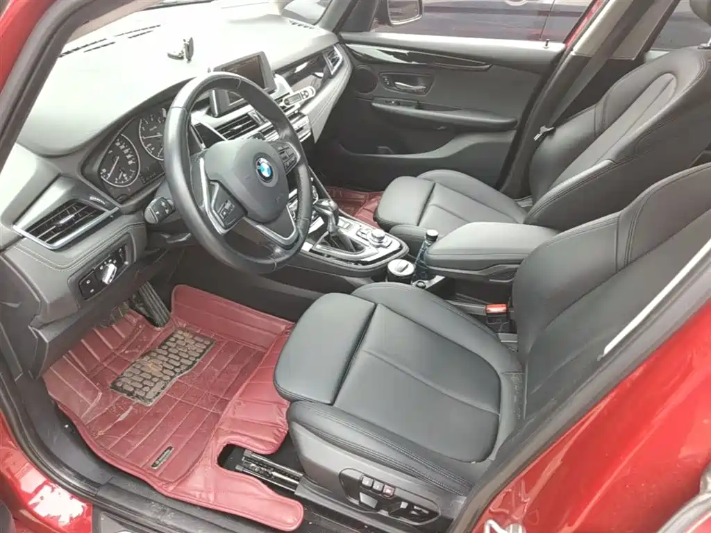 BMW 2 Series Tourer (Import) 2015 218i Sport Design Package фото 15