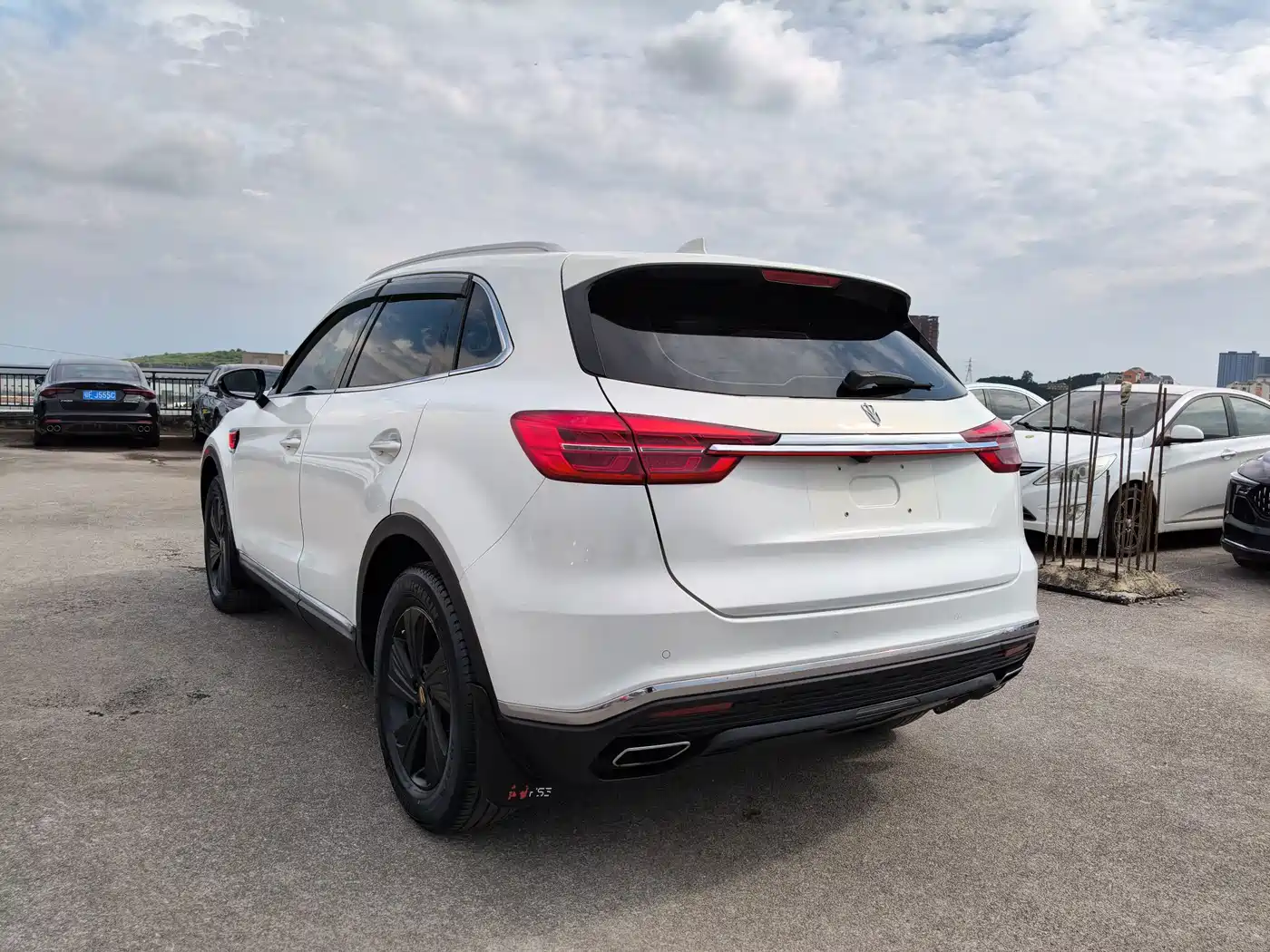 Hongqi HS5 2020 2019 2.0T Smart Connect Enjoy Edition