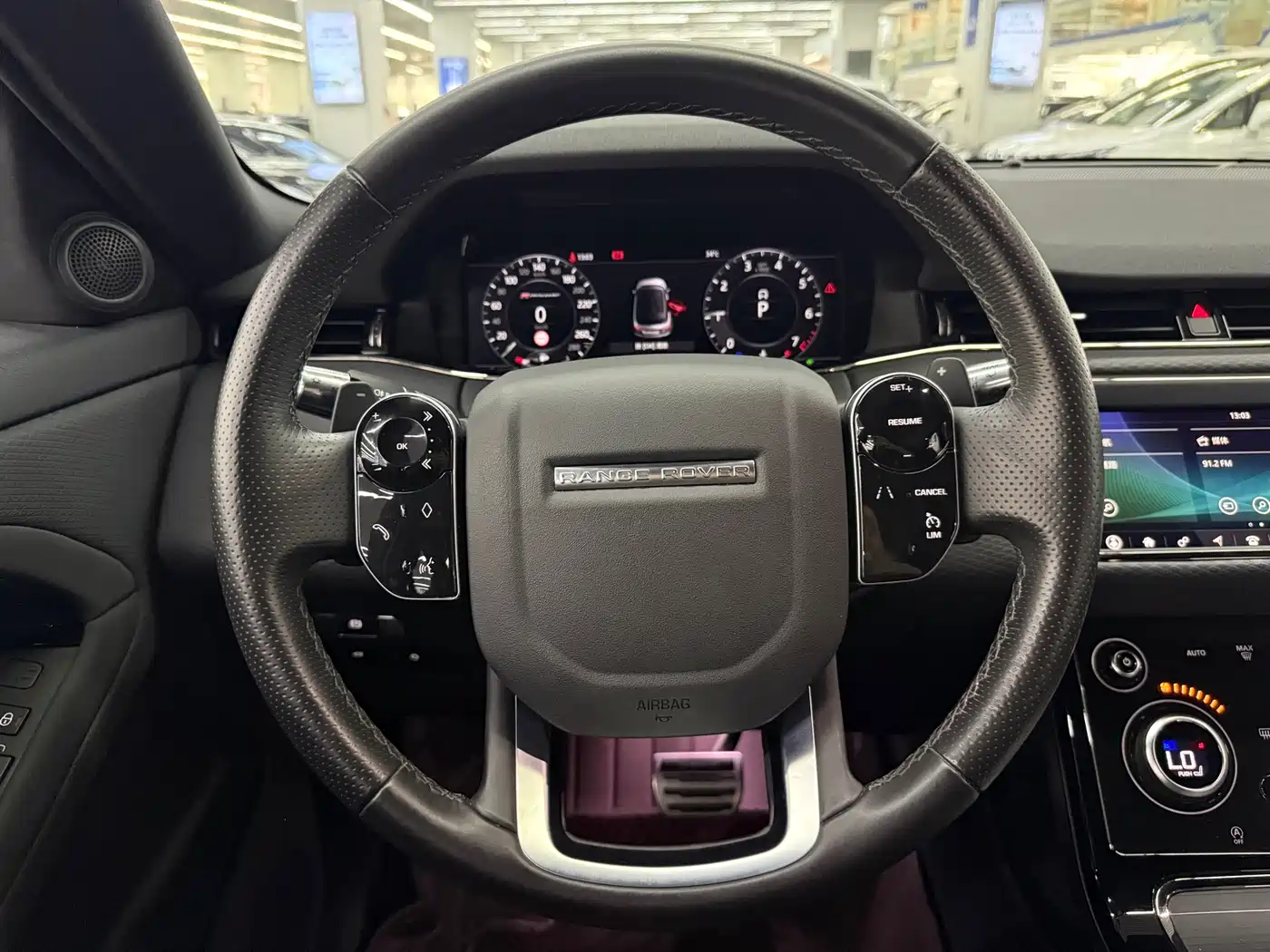 Land Rover Range Rover Evoque 2021 Range Rover Evoque L 249PS R-Dynamic S Performance Edition фото 15
