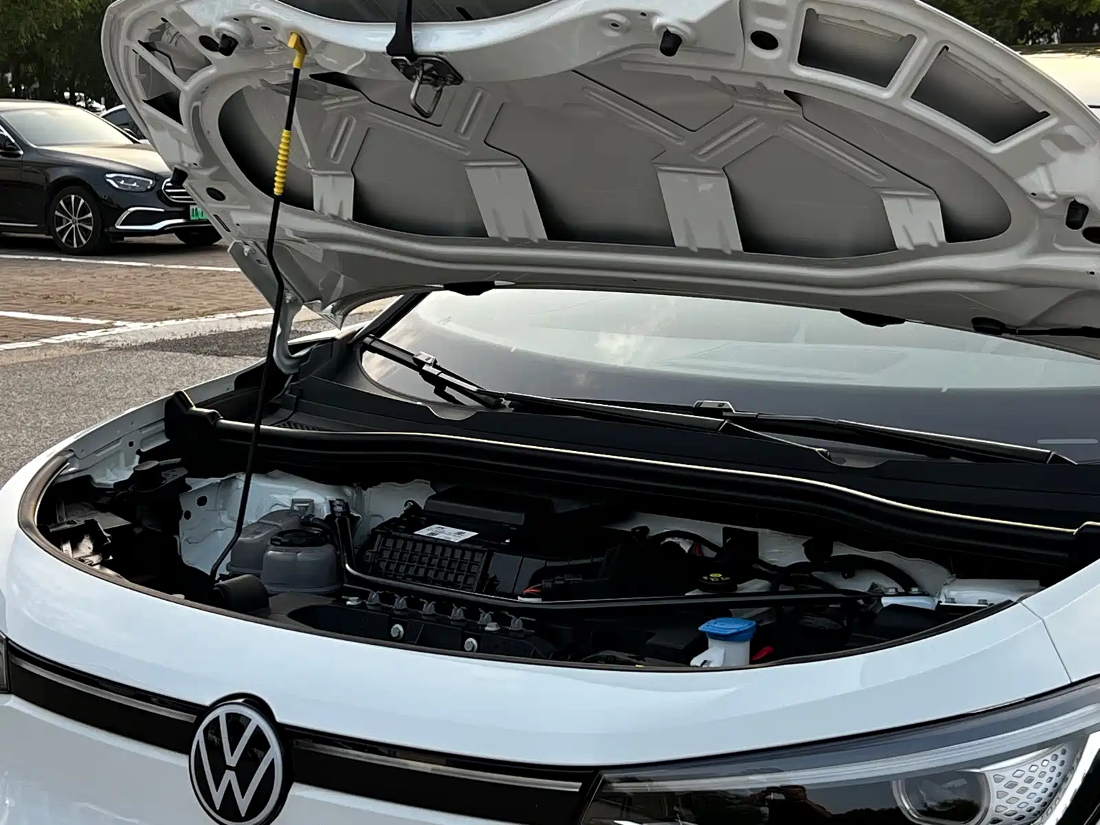 Фото 25 - Volkswagen ID.4 CROZZ
