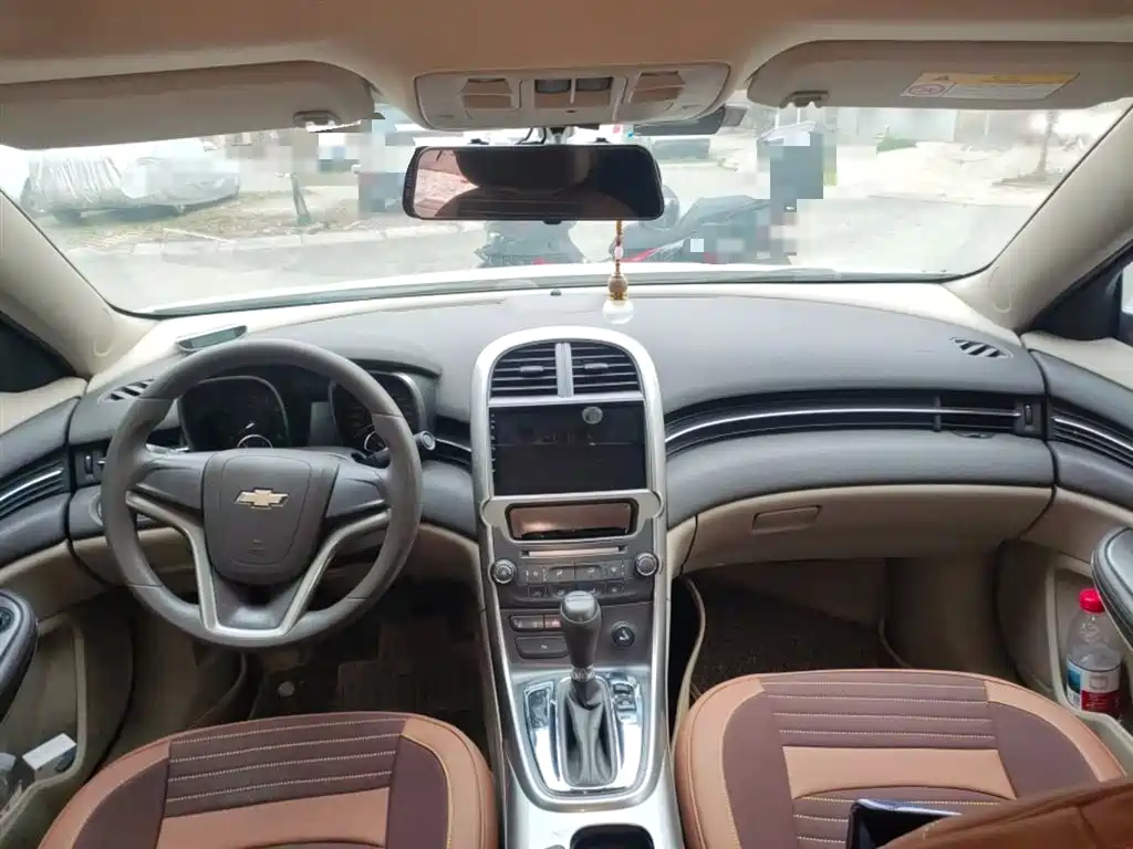 Chevrolet Malibu 2014 2.0L Automatic Comfort фото 13