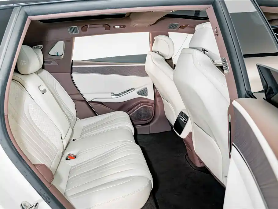 Denza Z9GT 2025 2024 1100 AWD Ultra Edition