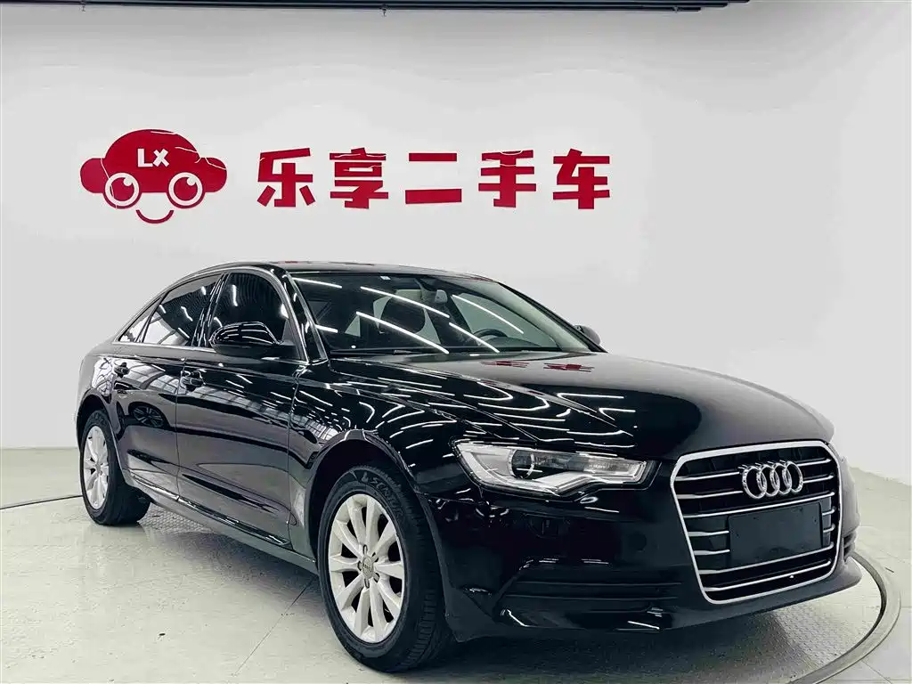 Фото 3 - Audi A6L