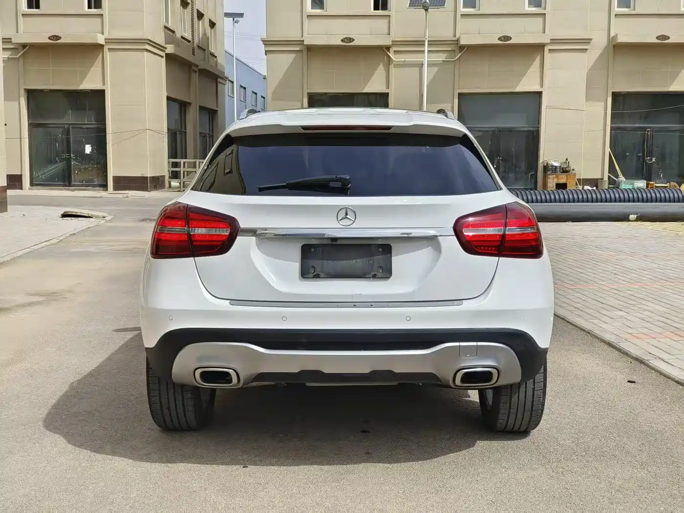 Mercedes-Benz GLA 2018 GLA 200 Dynamic фото 8