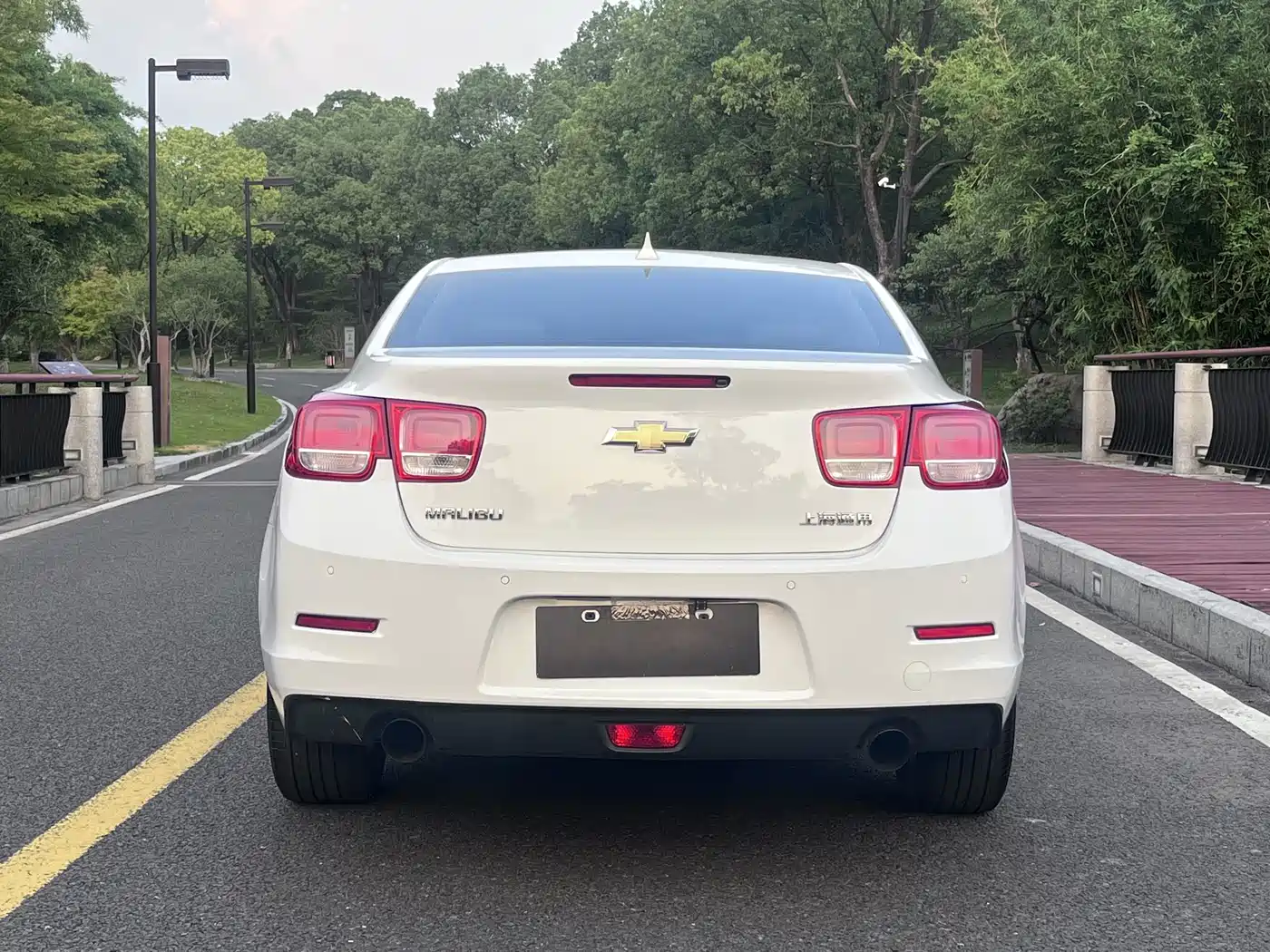 Chevrolet Malibu 2013 2.0L Automatic Luxury Edition фото 5