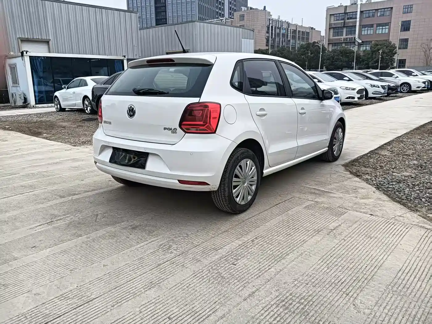 Volkswagen Polo 2018 1.5L Auto Safe Drive фото 8