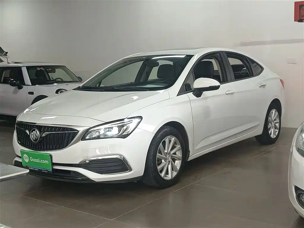 Buick Verano 2019 Sedan 15S Auto Leading фото 2