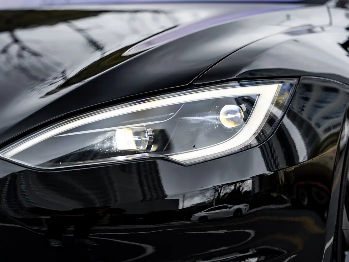 Tesla Model S 2023 Tri-motor AWD Plaid фото 3