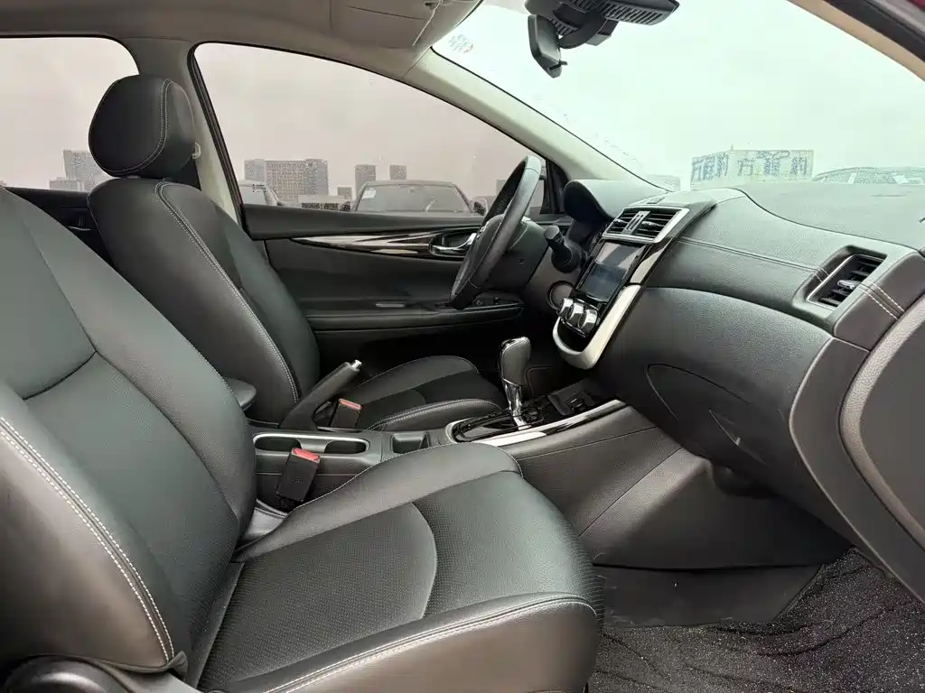 Nissan Tiida, миниатюра 15