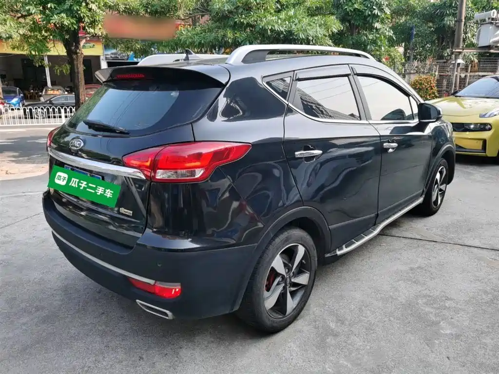 JAC Motors Refine S3 2017 2017 1.6L CVT Luxury Smart