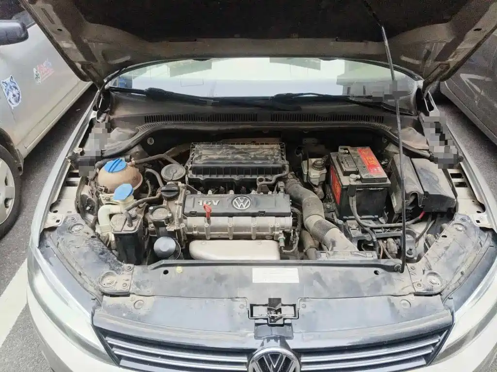 Photo 3 - Volkswagen Sagitar