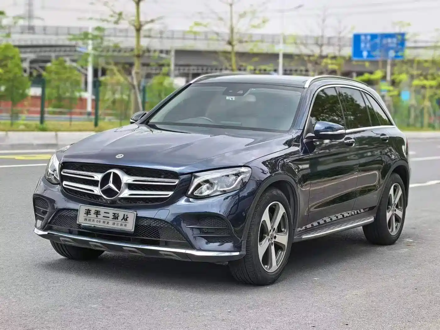 Mercedes-Benz GLC 2017 GLC 260 4MATIC Luxury