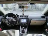 Photo 12 - Volkswagen Sagitar