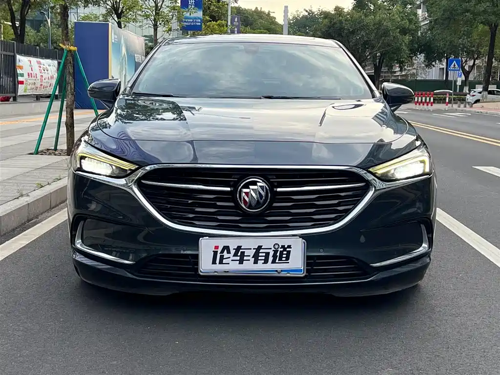 Buick LaCrosse 2021 652T Luxury Edition фото 30