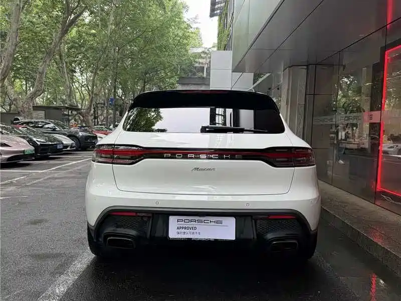 Porsche Macan 2023 Macan 2.0T фото 4