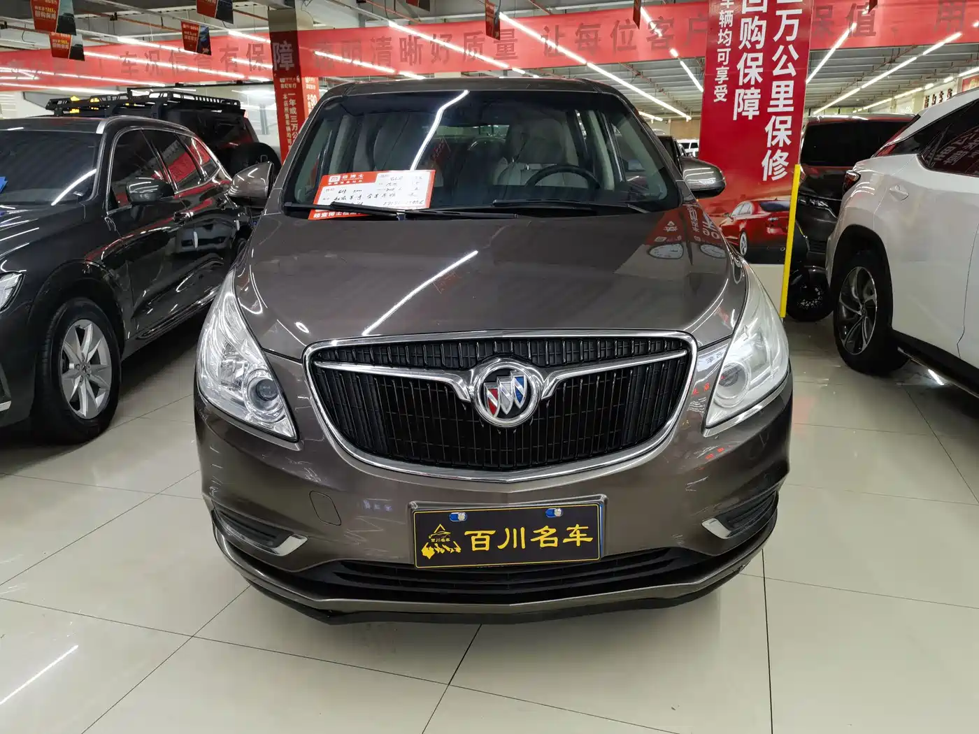 Buick GL8 2017 25S Luxury China V фото 2
