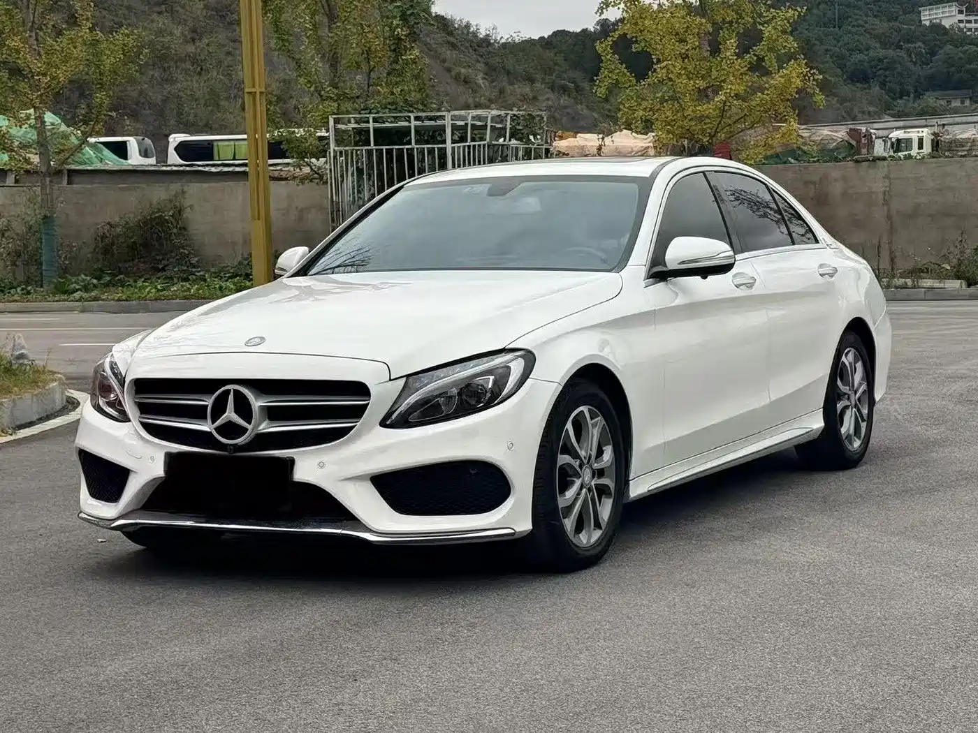 Mercedes-Benz C-Class 2015 C 180 L фото 3
