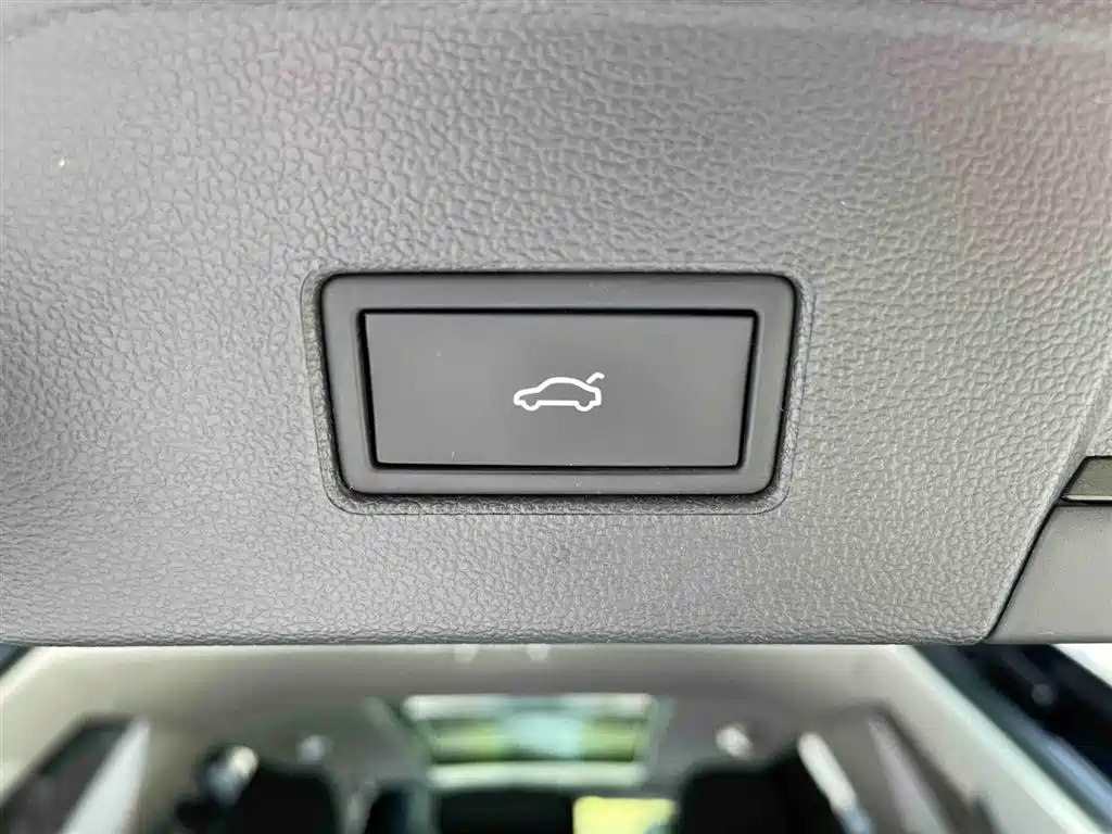 Volkswagen Teramont 2020 380TSI 4WD Luxury Edition China VI фото 9
