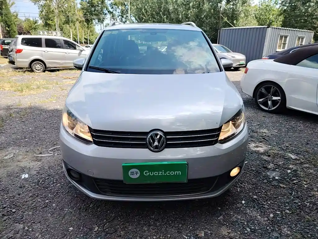 Volkswagen Touran 2015 2015 1.4T DSG Comfort Edition 5-seater