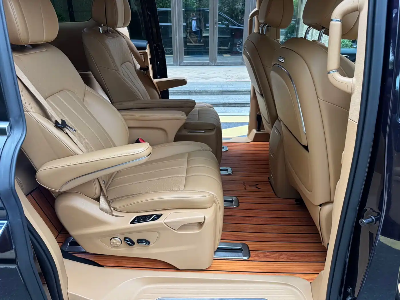 Voyah Auto Voyah Dreamer 2022 Low Carbon Edition Home фото 13