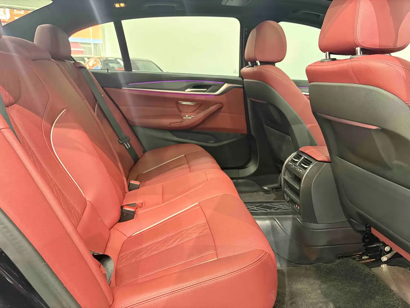 BMW 5 Series 2022 530Li Leading M Sport Package фото 15