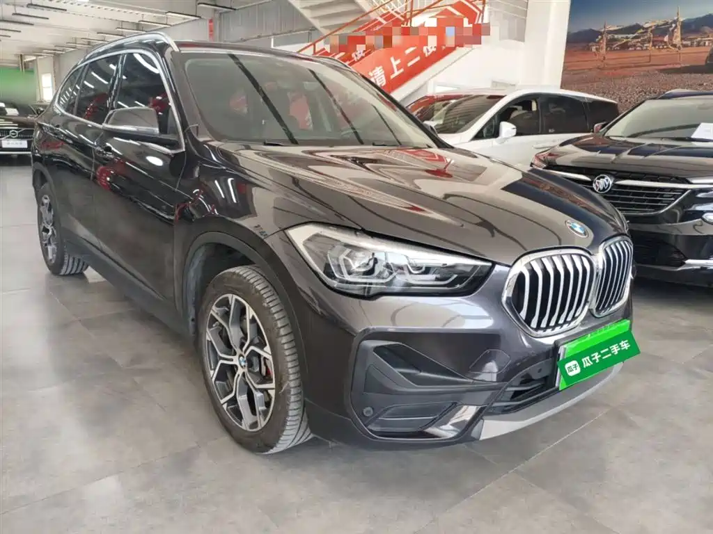 BMW X1 2022 sDrive25Li Leading фото 4