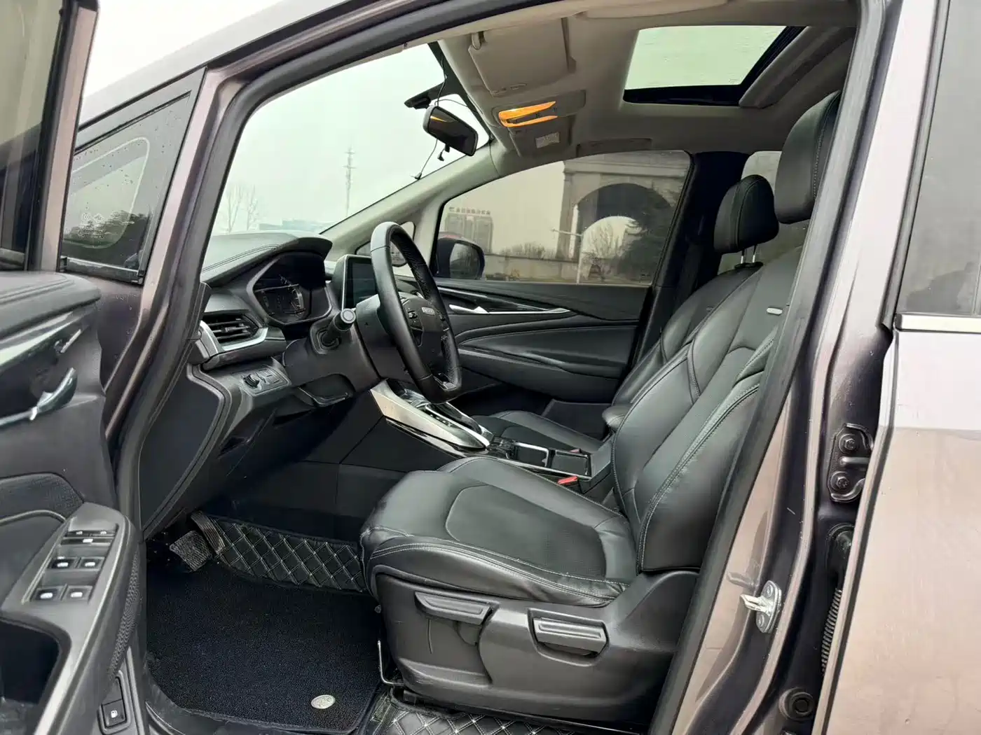 SAIC MAXUS CHASE G50