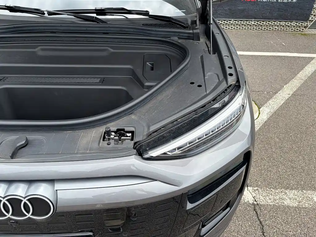 Audi Q6L e-tron 2025 2025 Model Pioneer Edition