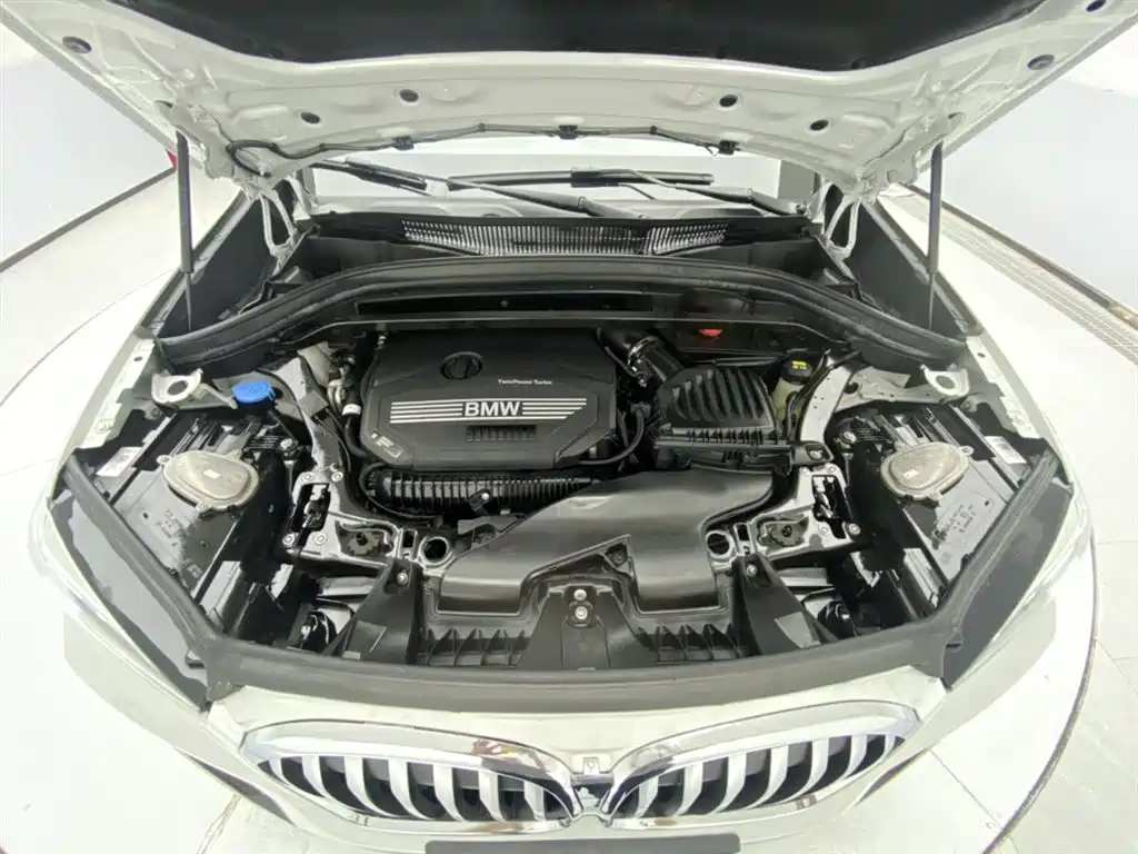 BMW X1 2020 sDrive25Li Leading Model фото 12