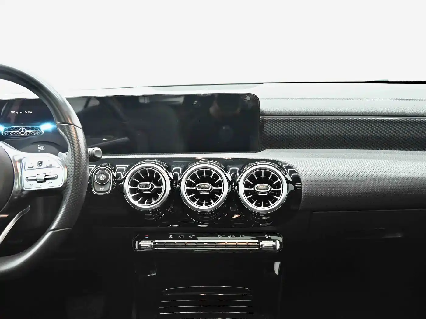 Mercedes-Benz A-Class 2022 A 200 L Sport Sedan Style фото 18