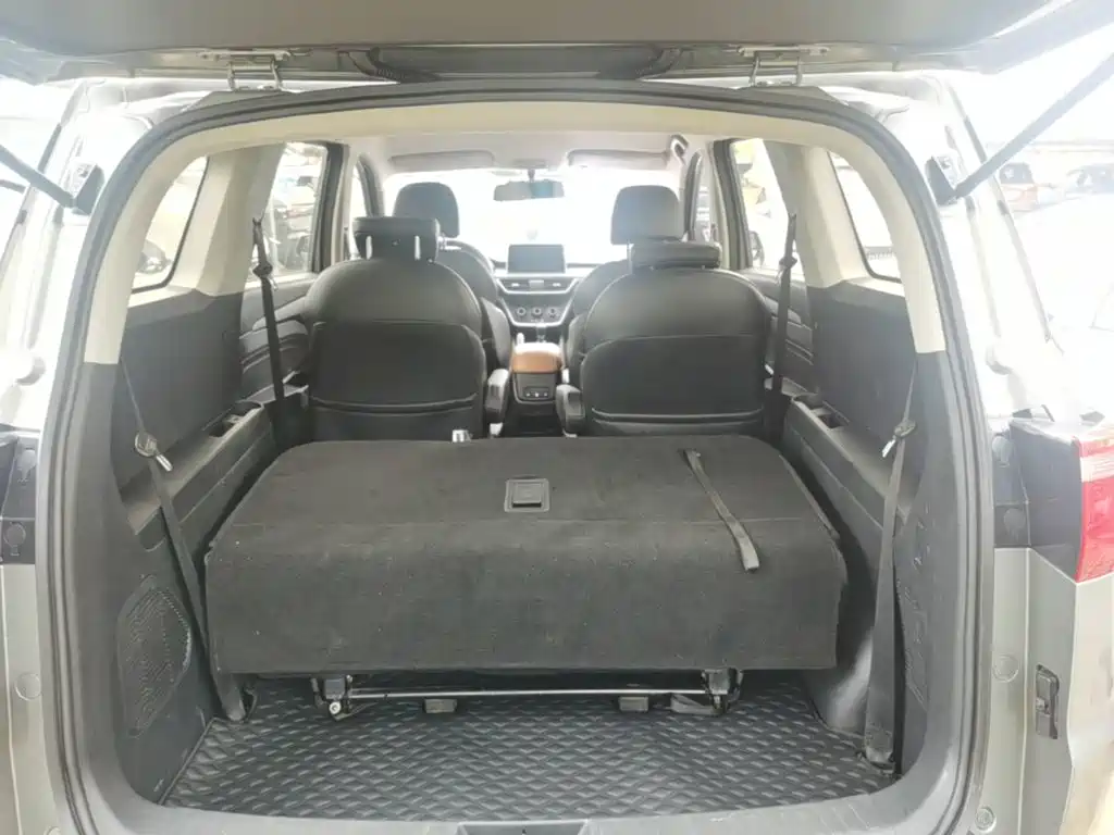 Wuling Motors Wuling Hongguang S3 2022 2019 1.5L Manual Comfort Model China VI