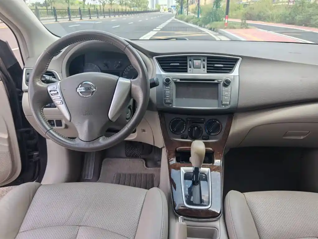 Nissan Sylphy 2013 2012 1.6XL CVT Luxury Edition